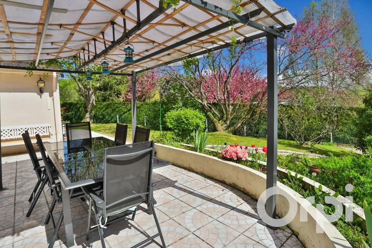 Maison à vendre, 159m², Saint-Clair-sur-Epte