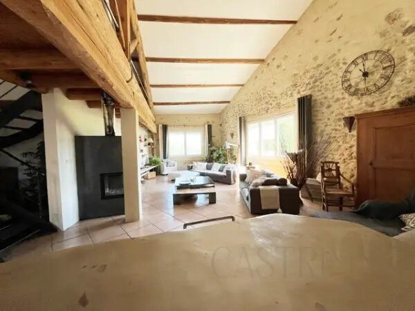 Maison à vendre, 185m², Saint-Hilaire-de-Beauvoir