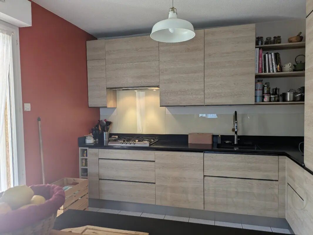Maison à vendre, 161m², Sussargues