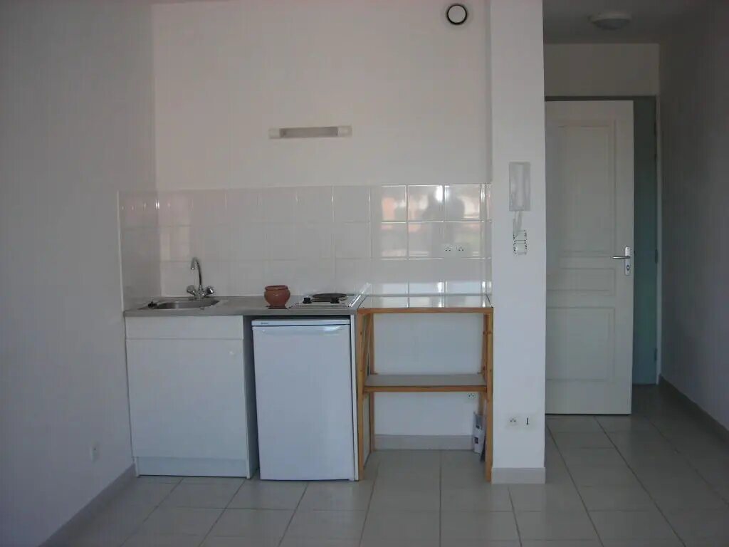 Appartement à louer, 21m², Nîmes