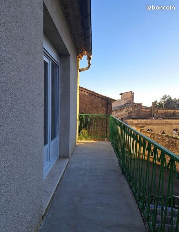 Appartement à louer, 83m², Cabrières