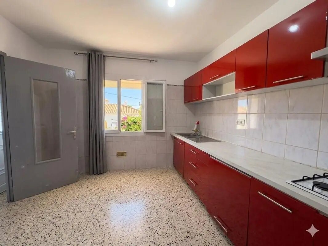 Maison à vendre, 112m², Saint-Geniès-de-Malgoirès