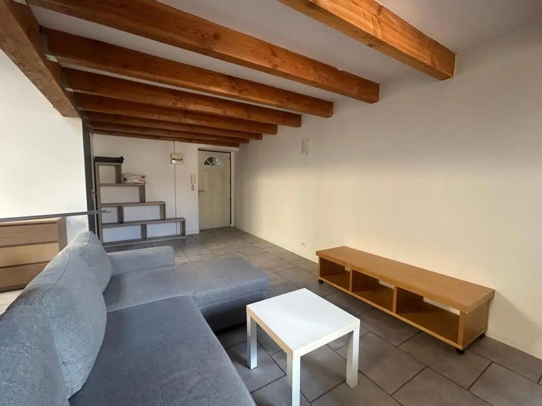 Appartement à louer, 44m², Nîmes