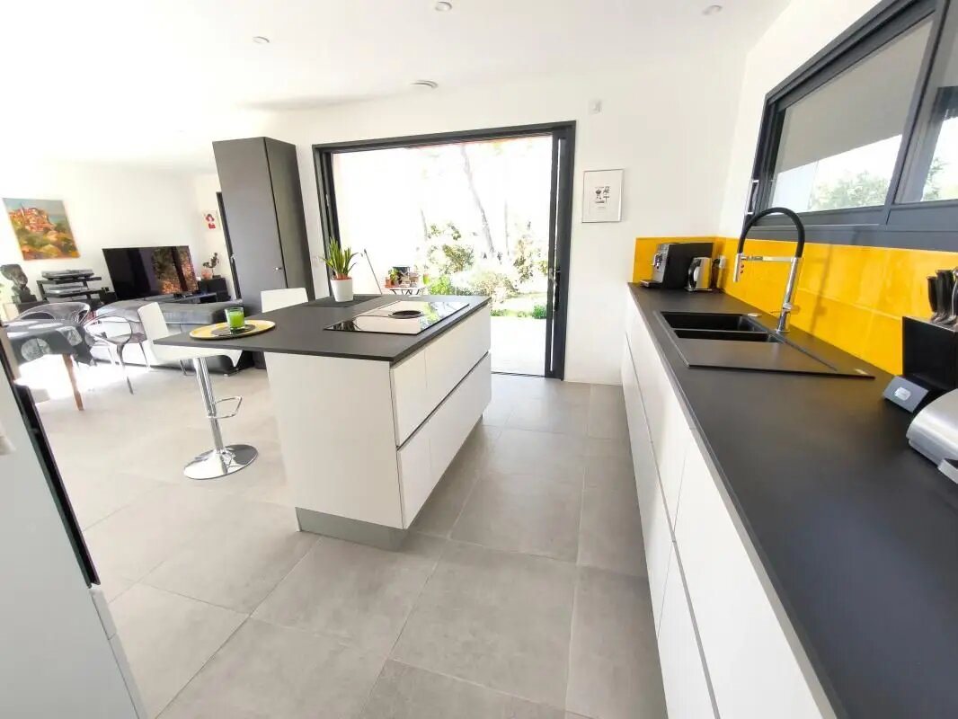 Maison à vendre, 129m², Nîmes