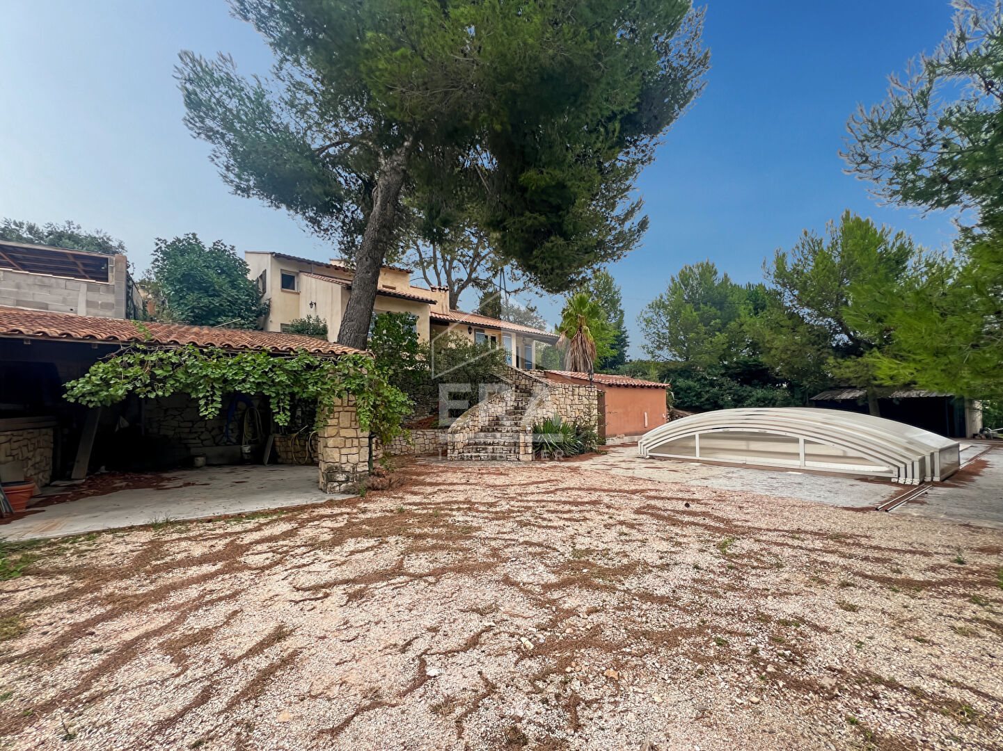 Maison à vendre, 159m², Rognac