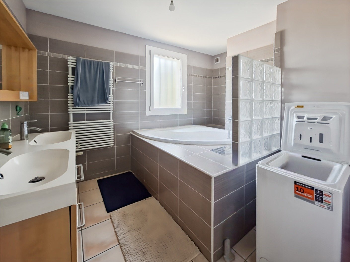 Appartement à vendre, 74m², Vitrolles