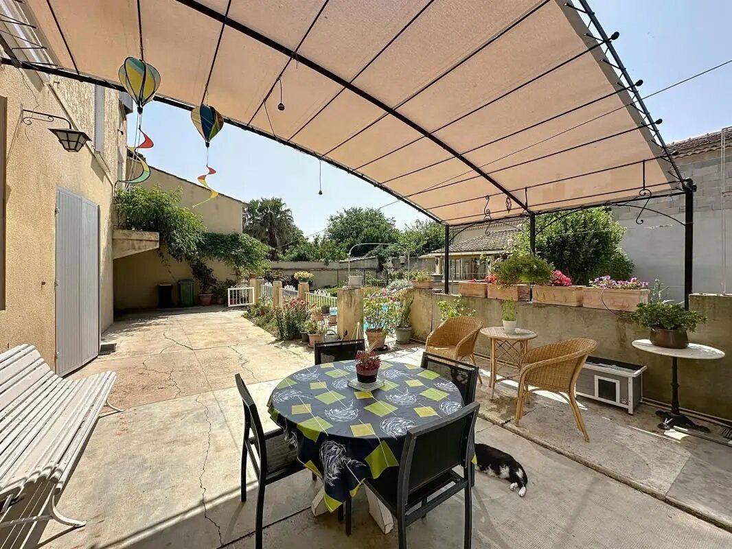 Maison à vendre, 186m², Sorgues