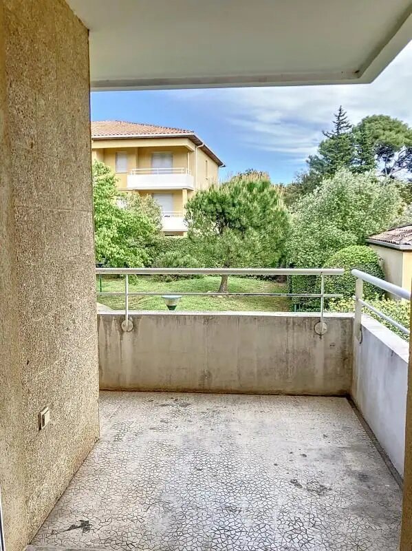 Appartement à louer, 40m², Morières-lès-Avignon