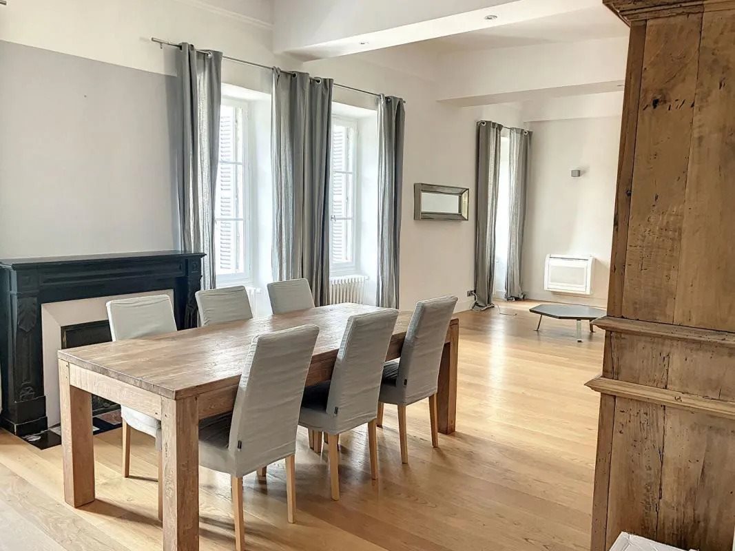 Appartement à louer, 250m², Avignon