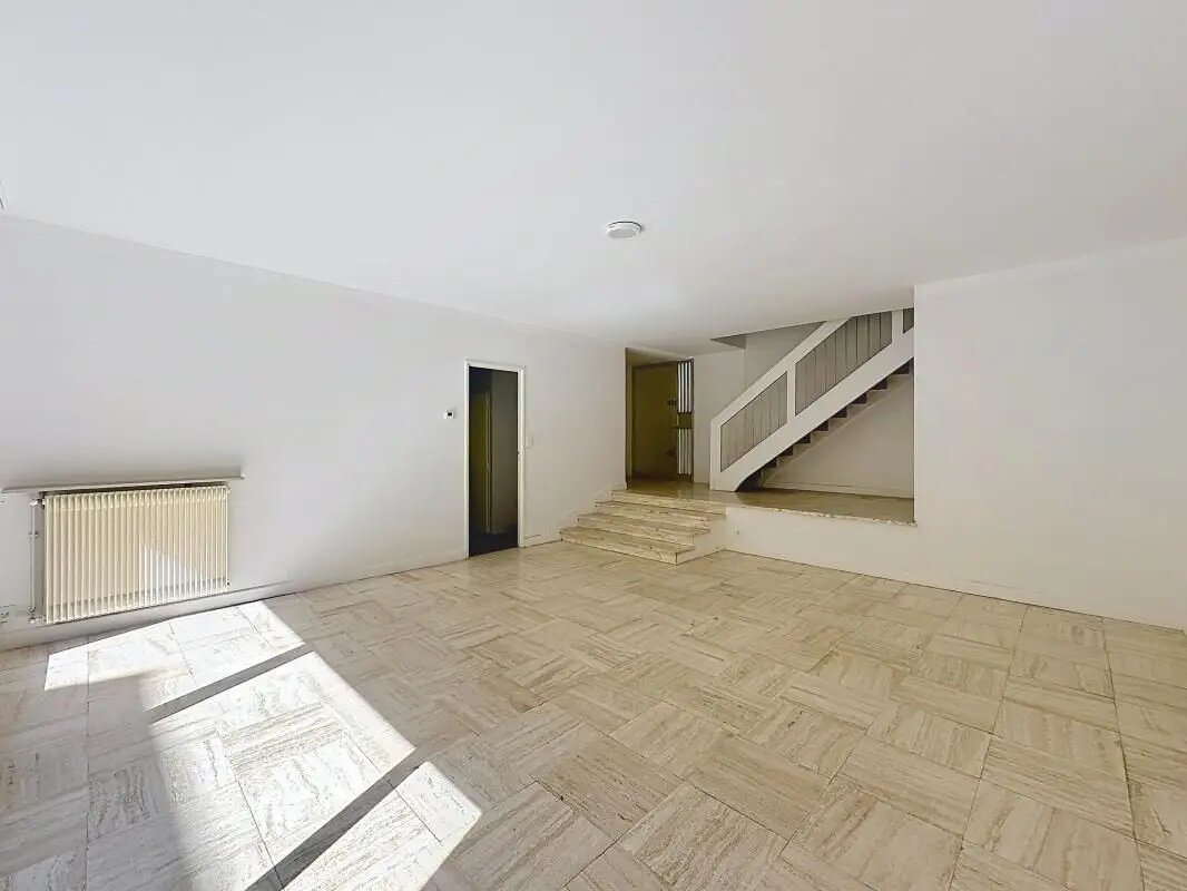 Appartement à louer, 119m², Avignon