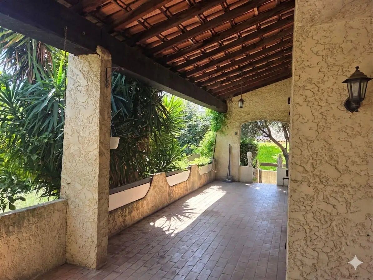 Maison à vendre, 121m², Marignane