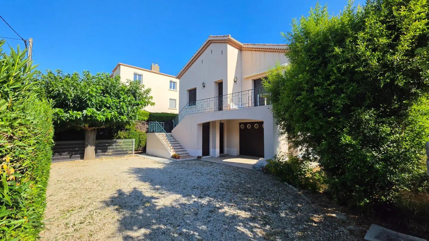 Appartement à louer, 97m², Istres