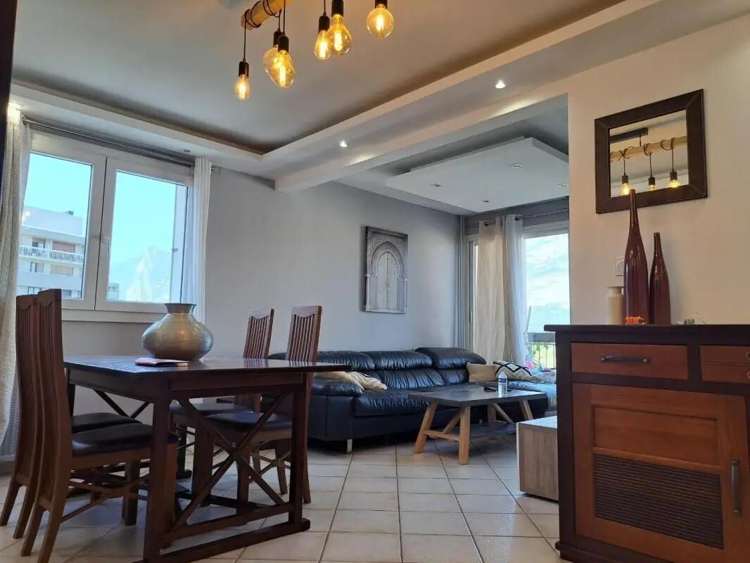 Appartement à louer, 86m², Sassenage