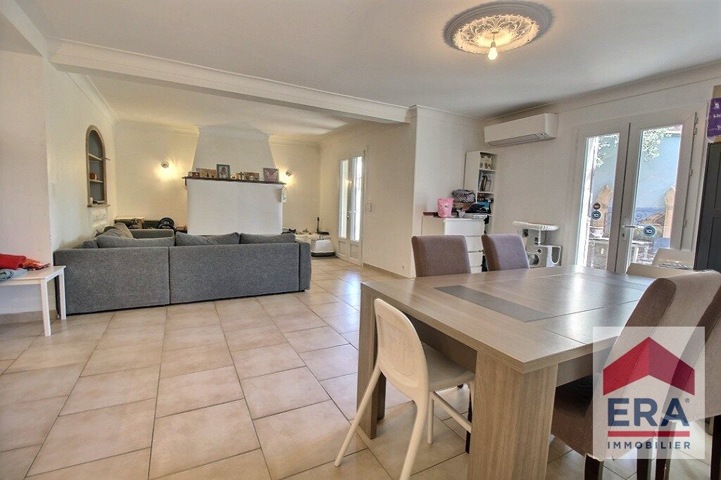Maison à vendre, 215m², Carpentras