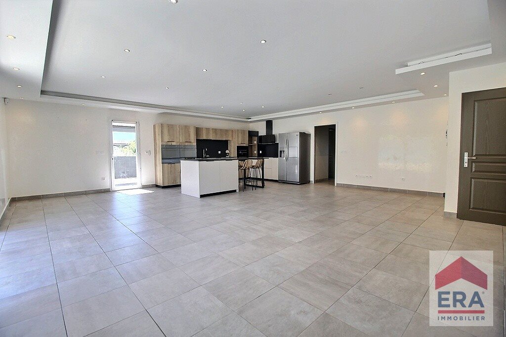 Maison à vendre, 147m², Caumont-sur-Durance