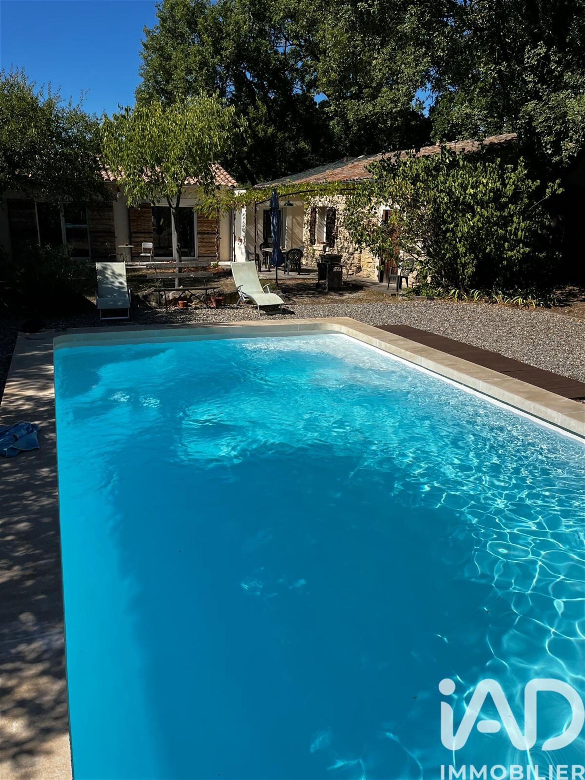 Maison à vendre, 140m², La Roque-sur-Pernes