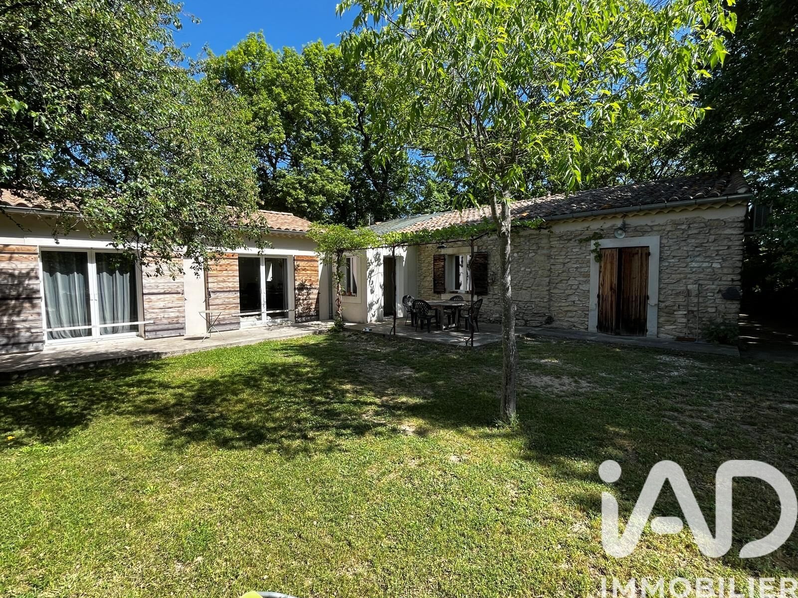 Maison à vendre, 140m², La Roque-sur-Pernes