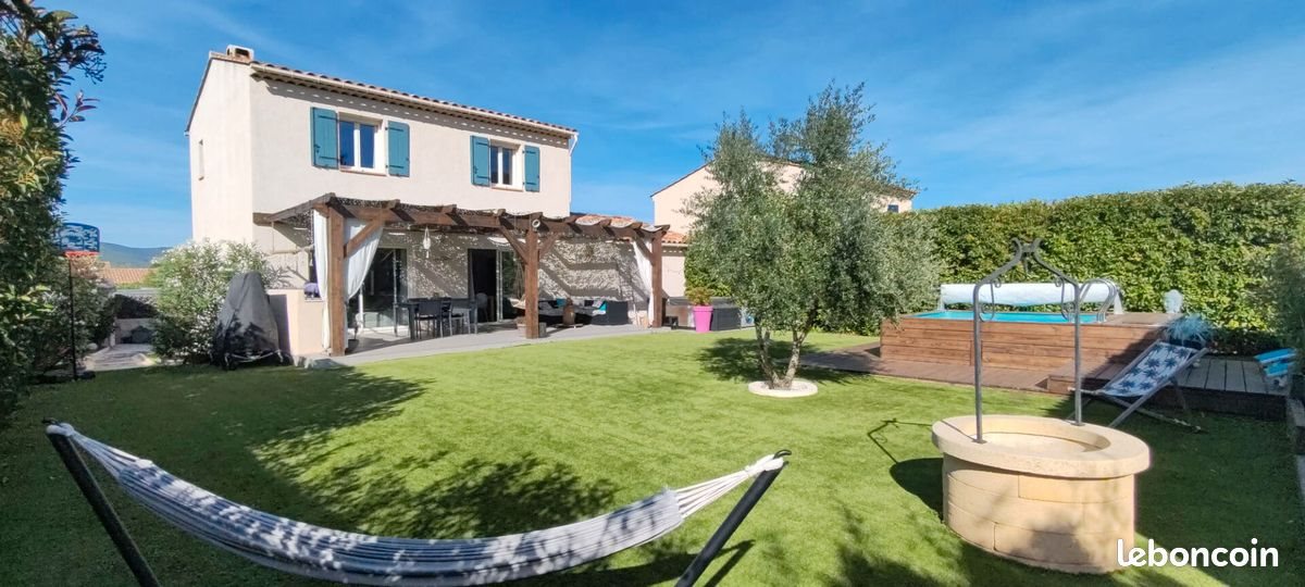 Maison à vendre, 94m², Nans-les-Pins