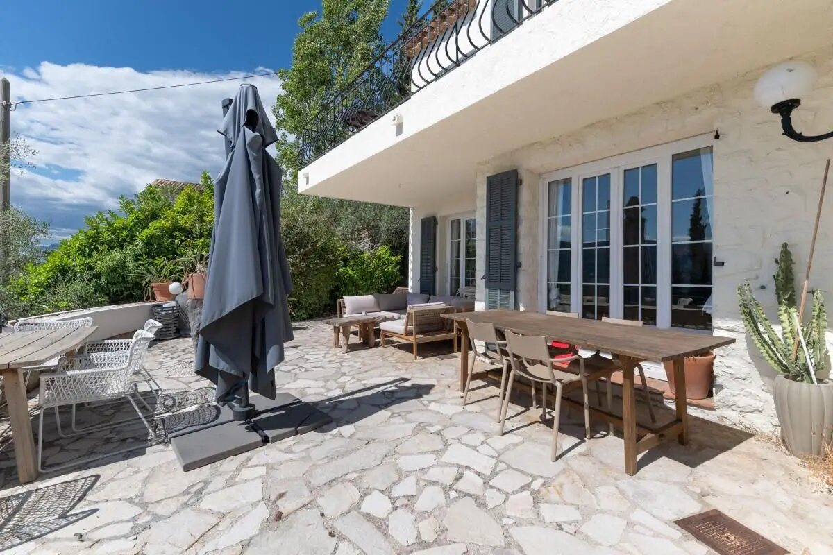 Maison à vendre, 257m², Aspremont