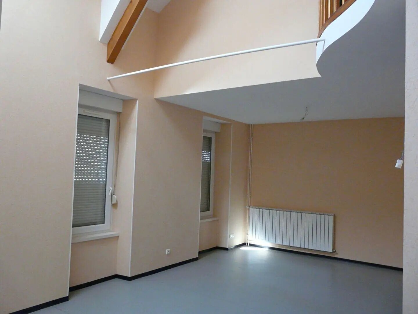 Appartement à louer, 96m², La Cavalerie