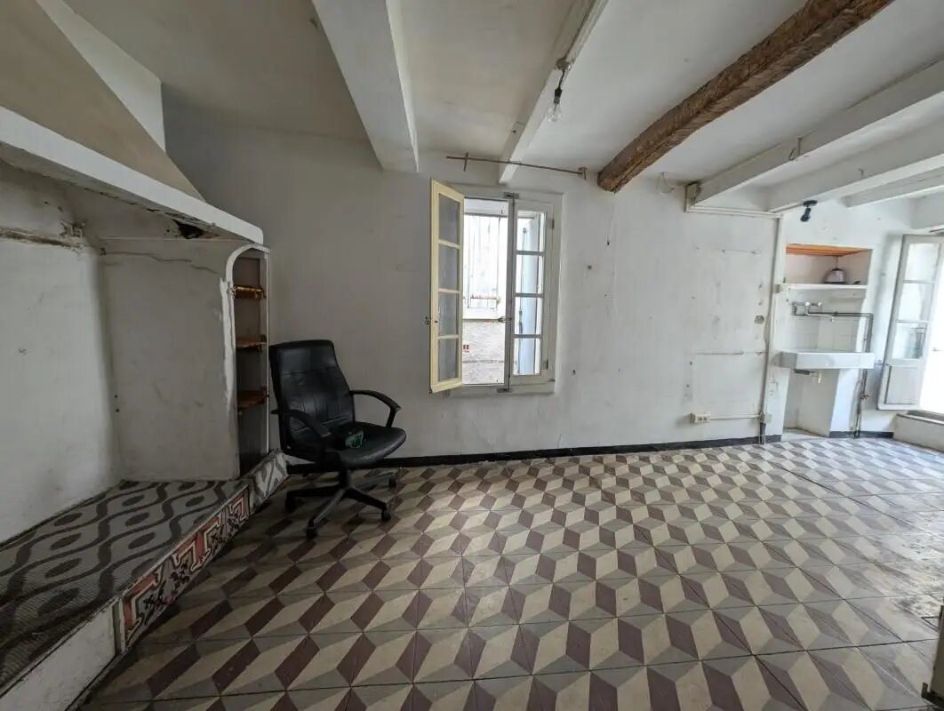 Maison à vendre, 77m², Adissan