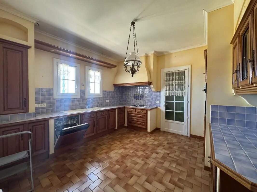Maison à vendre, 242m², Tourbes
