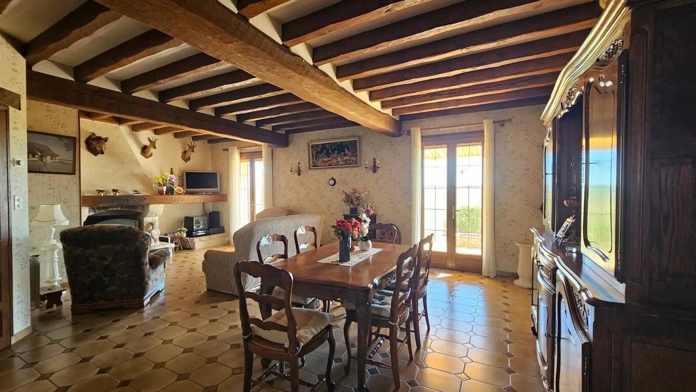 Maison à vendre, 163m², Bois-Jérôme-Saint-Ouen