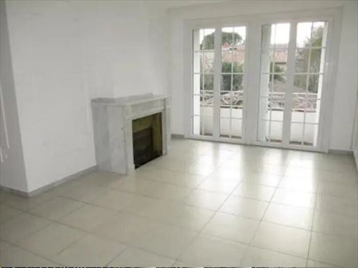 Advert pic 0