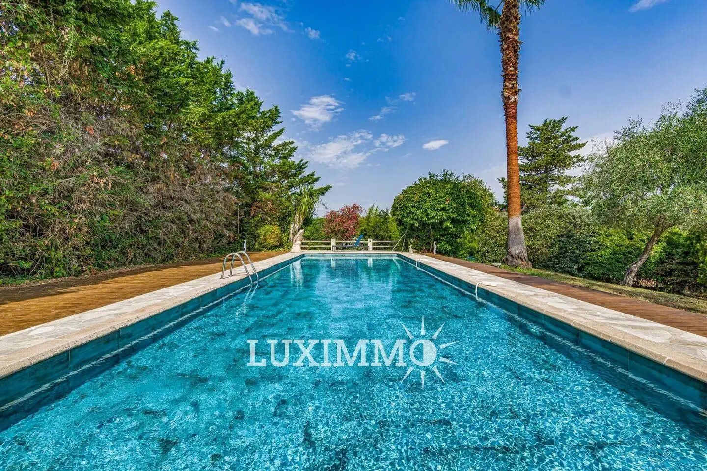 Maison à louer, 250m², Mouans-Sartoux