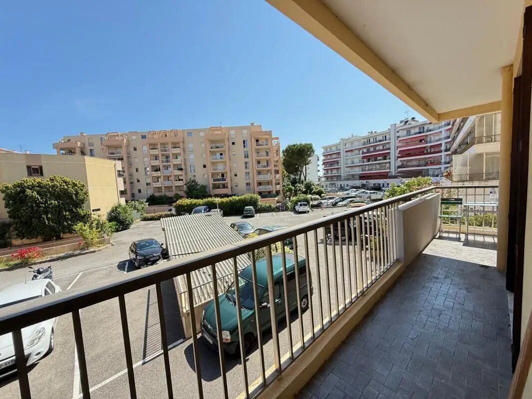 Appartement à louer, 72m², Cagnes-sur-Mer