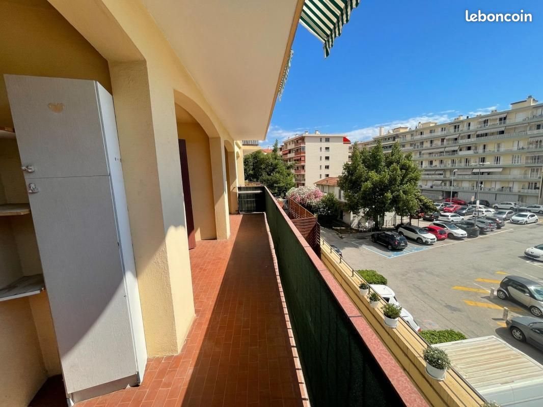 Appartement à louer, 44m², Cagnes-sur-Mer