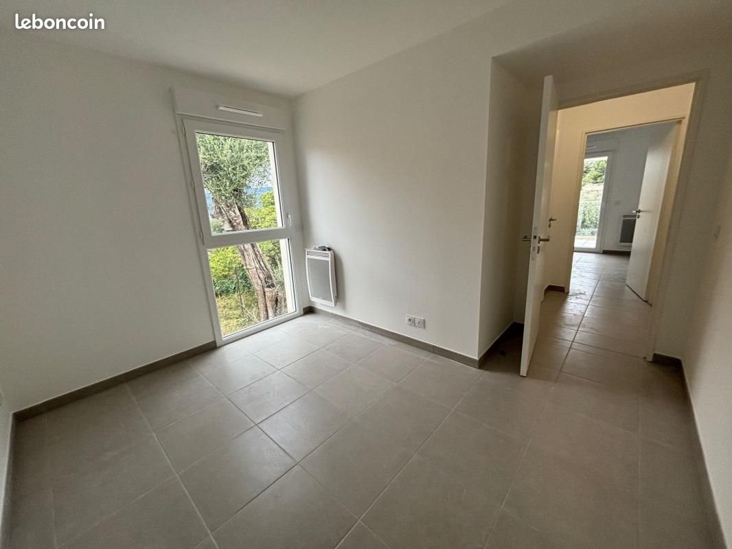Appartement à louer, 63m², Nice
