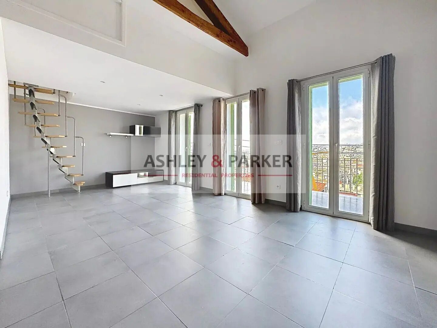 Appartement à vendre, 61m², Nice