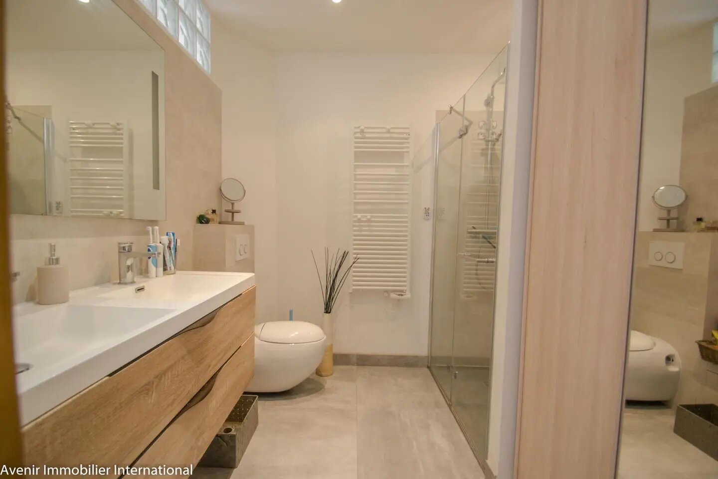 Appartement à louer, 73m², Antibes