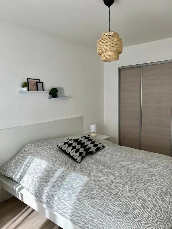 Appartement à louer, 45m², Antibes