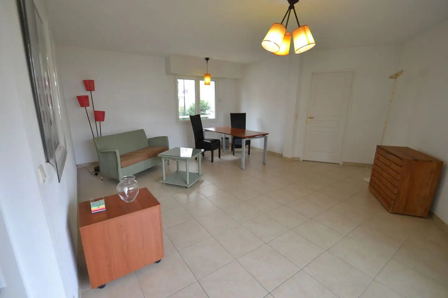 Appartement à louer, 57m², Antibes