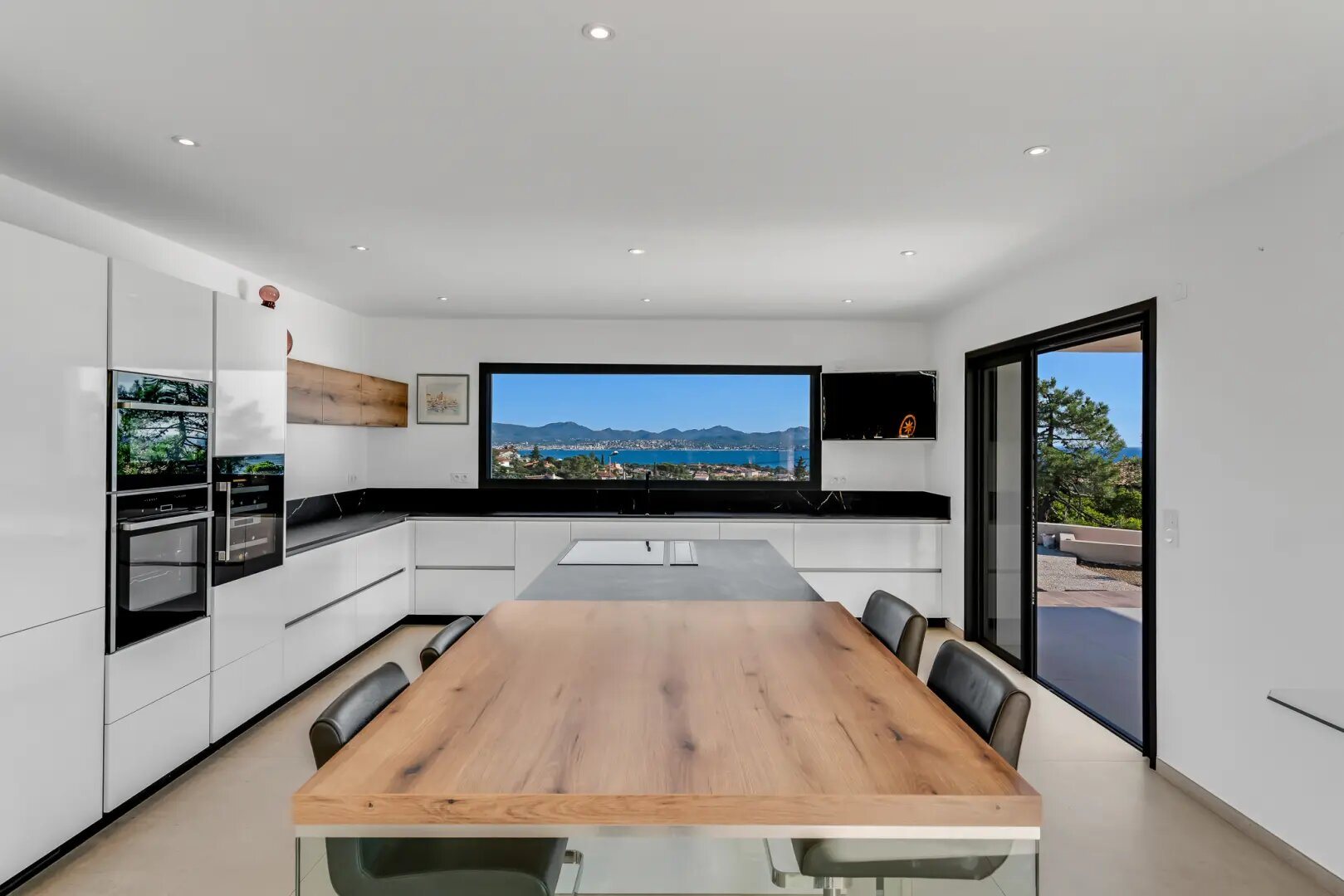 Maison à vendre, 252m², Roquebrune-sur-Argens