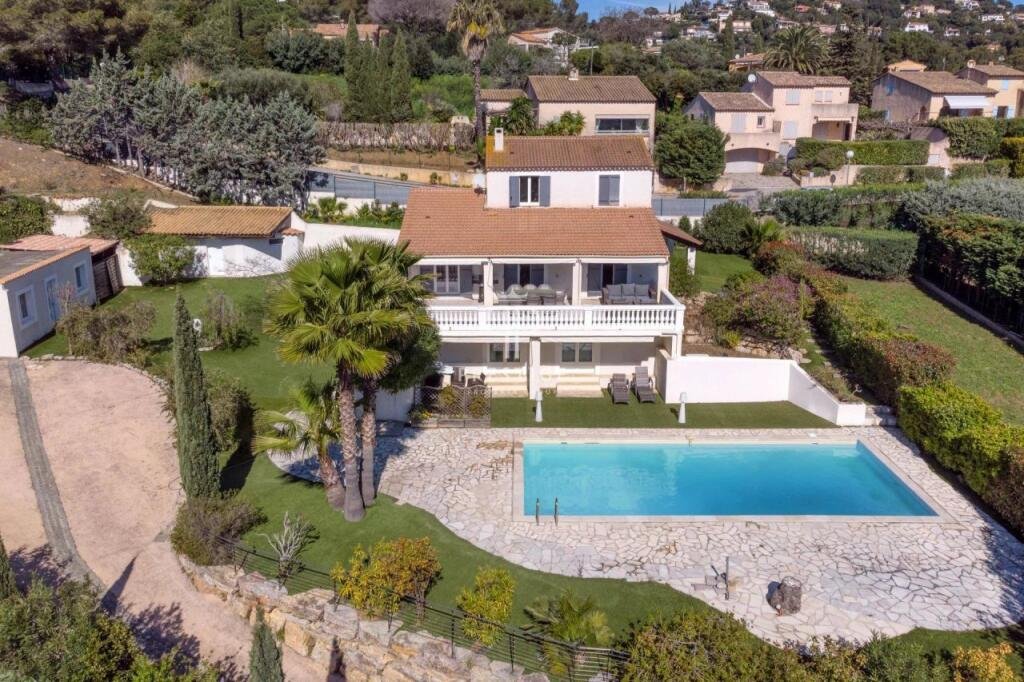 Maison à vendre, 225m², La Croix-Valmer