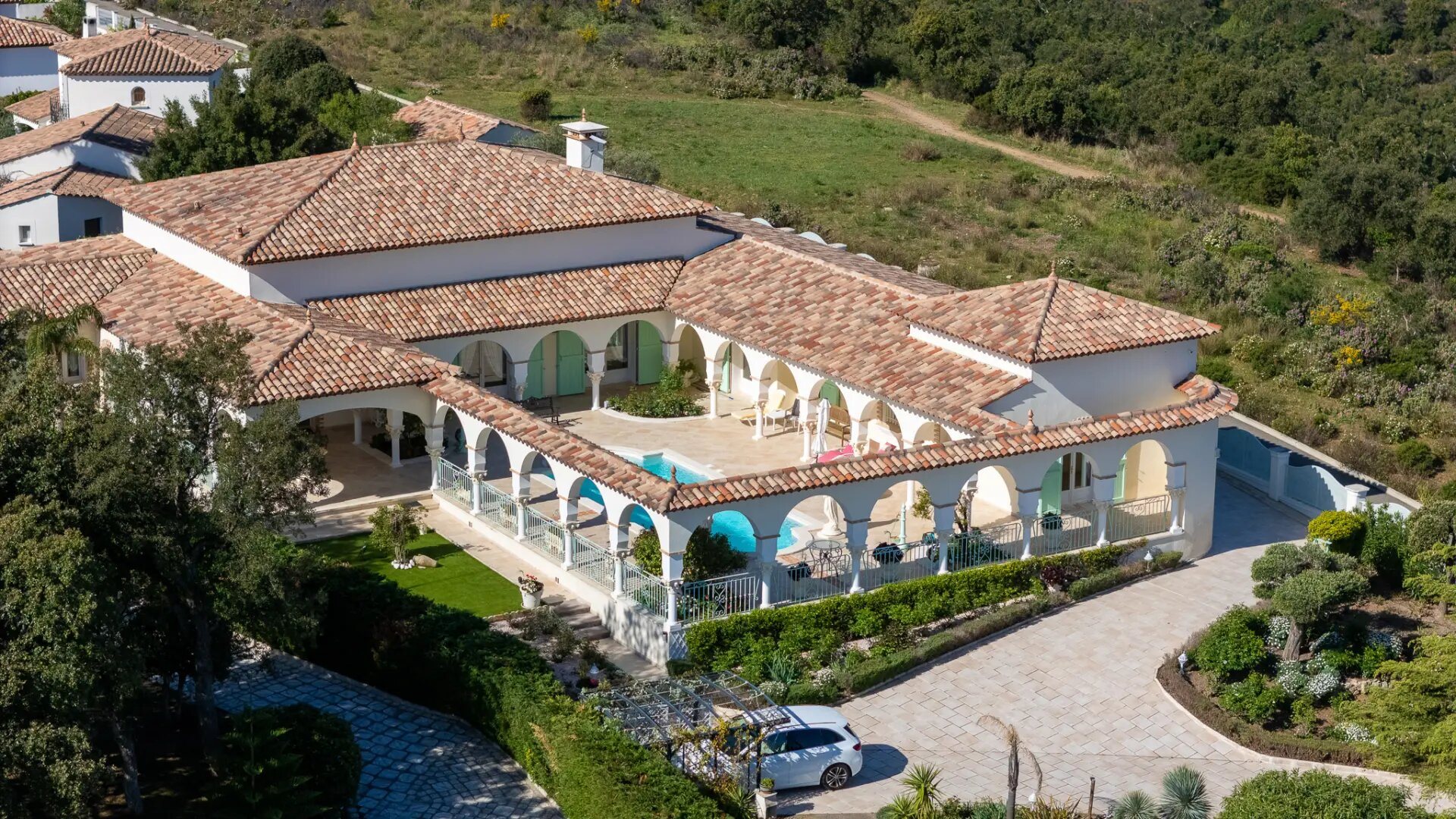 Maison à vendre, 325m², Roquebrune-sur-Argens