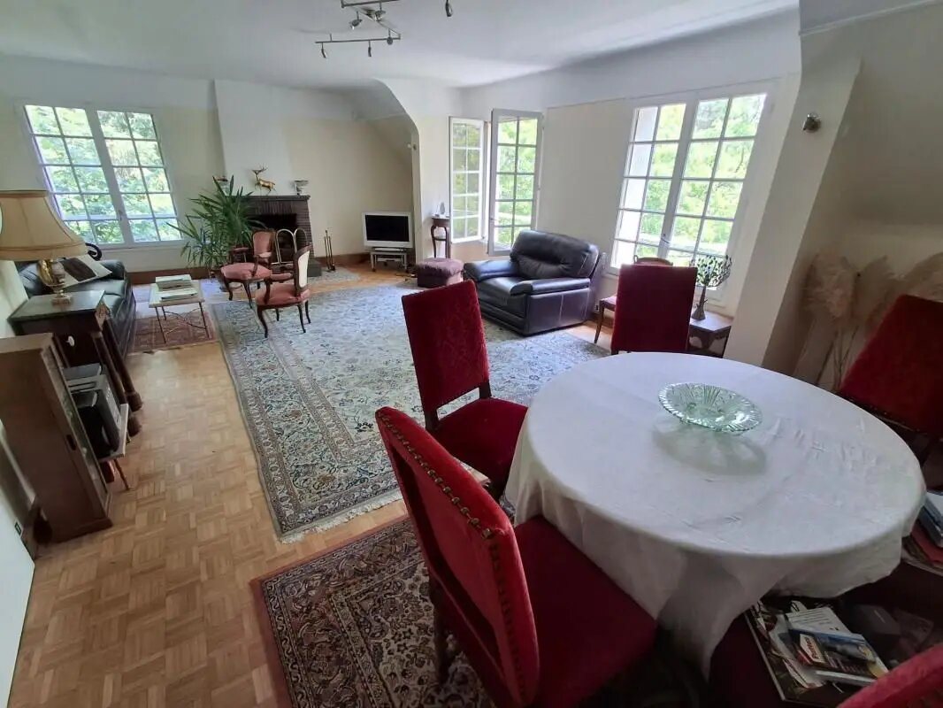 Maison à vendre, 231m², Saint-Pierre-lès-Nemours