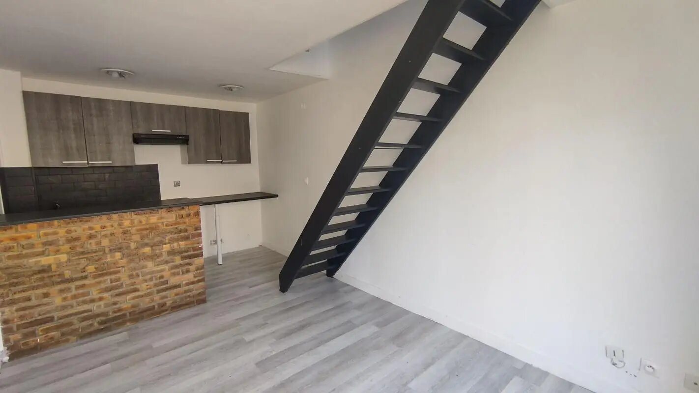 Appartement à louer, 25m², Saint-Pierre-lès-Nemours