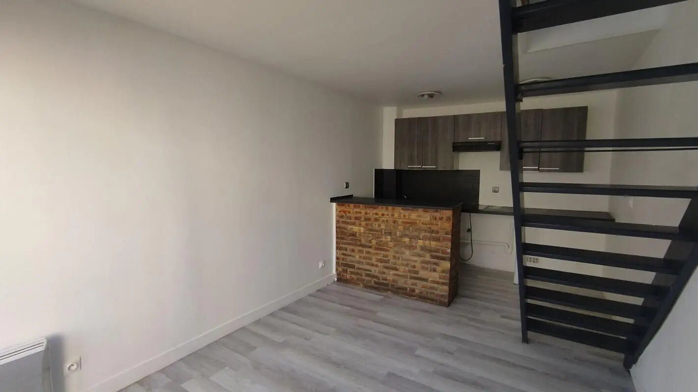 Appartement à louer, 25m², Saint-Pierre-lès-Nemours