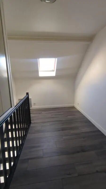 Appartement à louer, 25m², Saint-Pierre-lès-Nemours