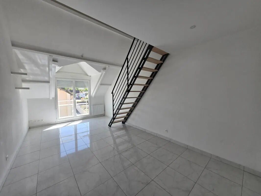 Appartement à louer, 74m², Nemours