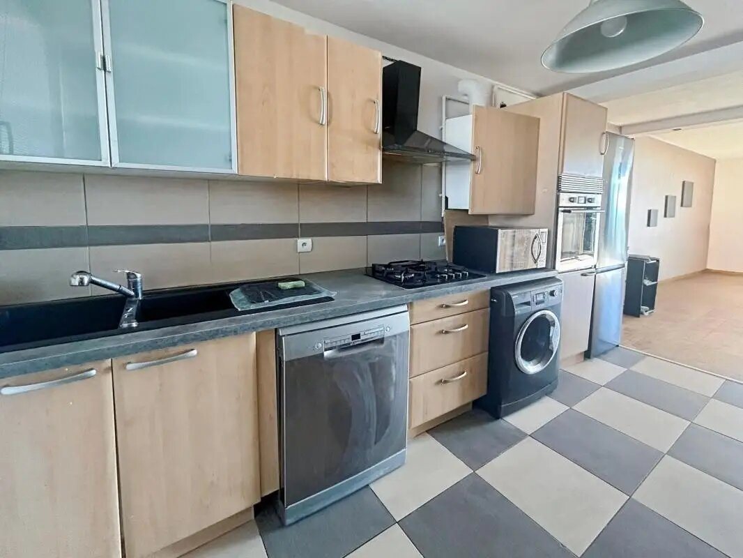 Appartement à louer, 69m², La Seyne-sur-Mer