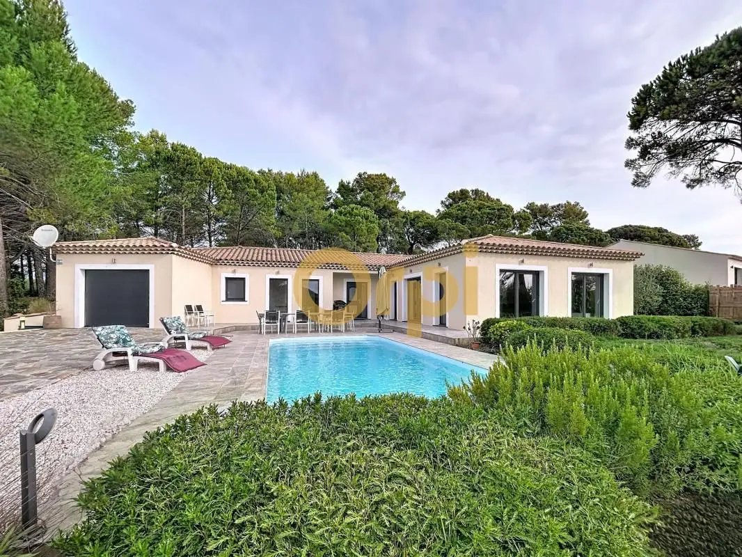 Maison à vendre, 208m², Bagnols-en-Forêt