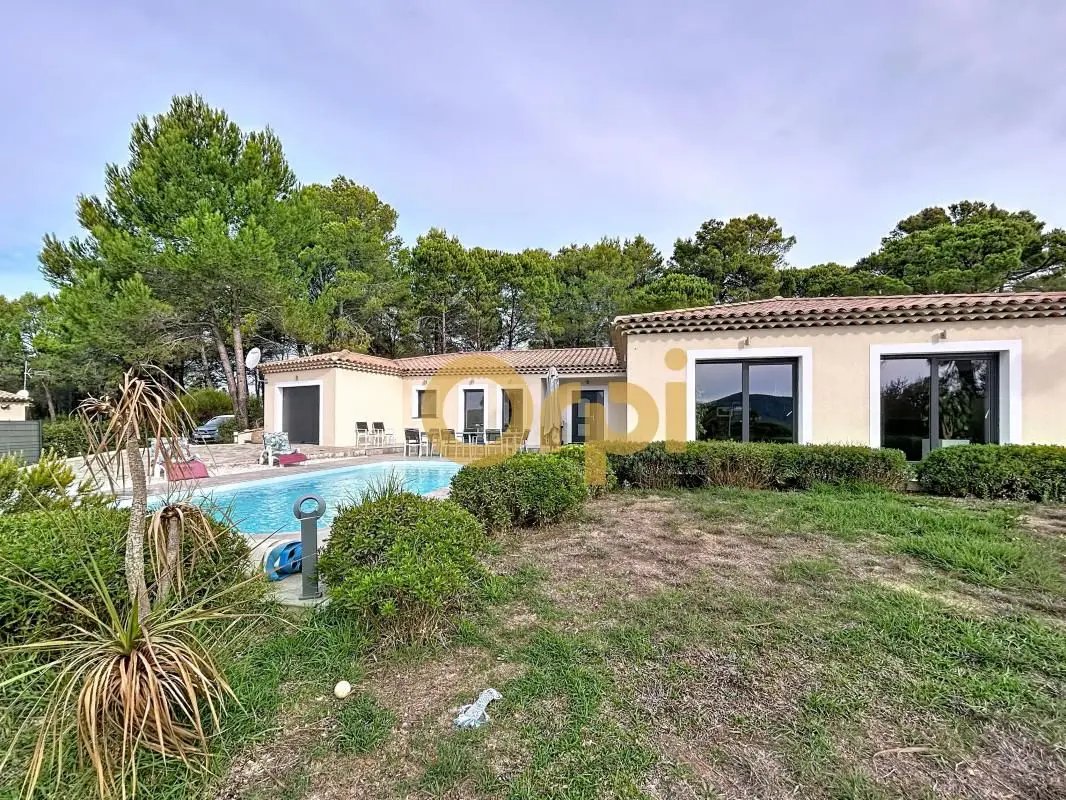 Maison à vendre, 208m², Bagnols-en-Forêt