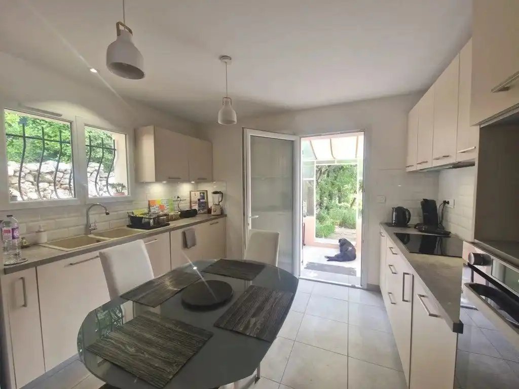 Maison à vendre, 155m², Trans-en-Provence