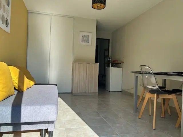 Appartement à louer, 20m², Le Pontet
