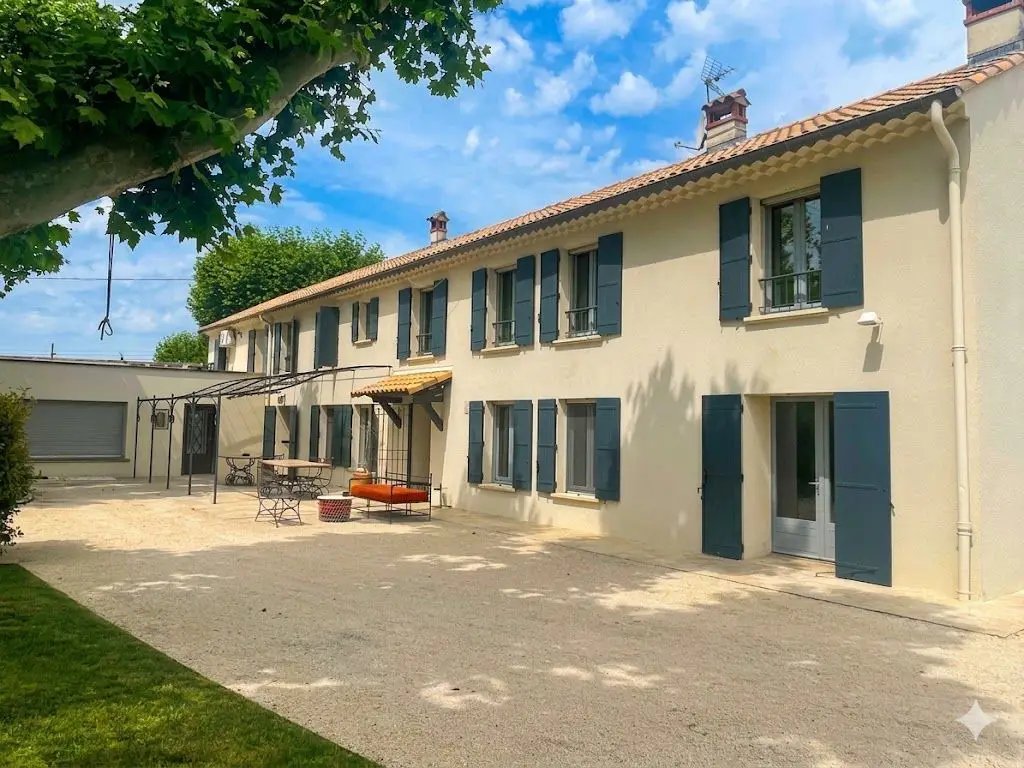 Maison à vendre, 350m², Le Pontet